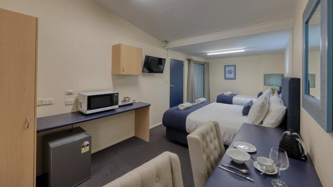 Border Motel Гундивинди Экстерьер фото