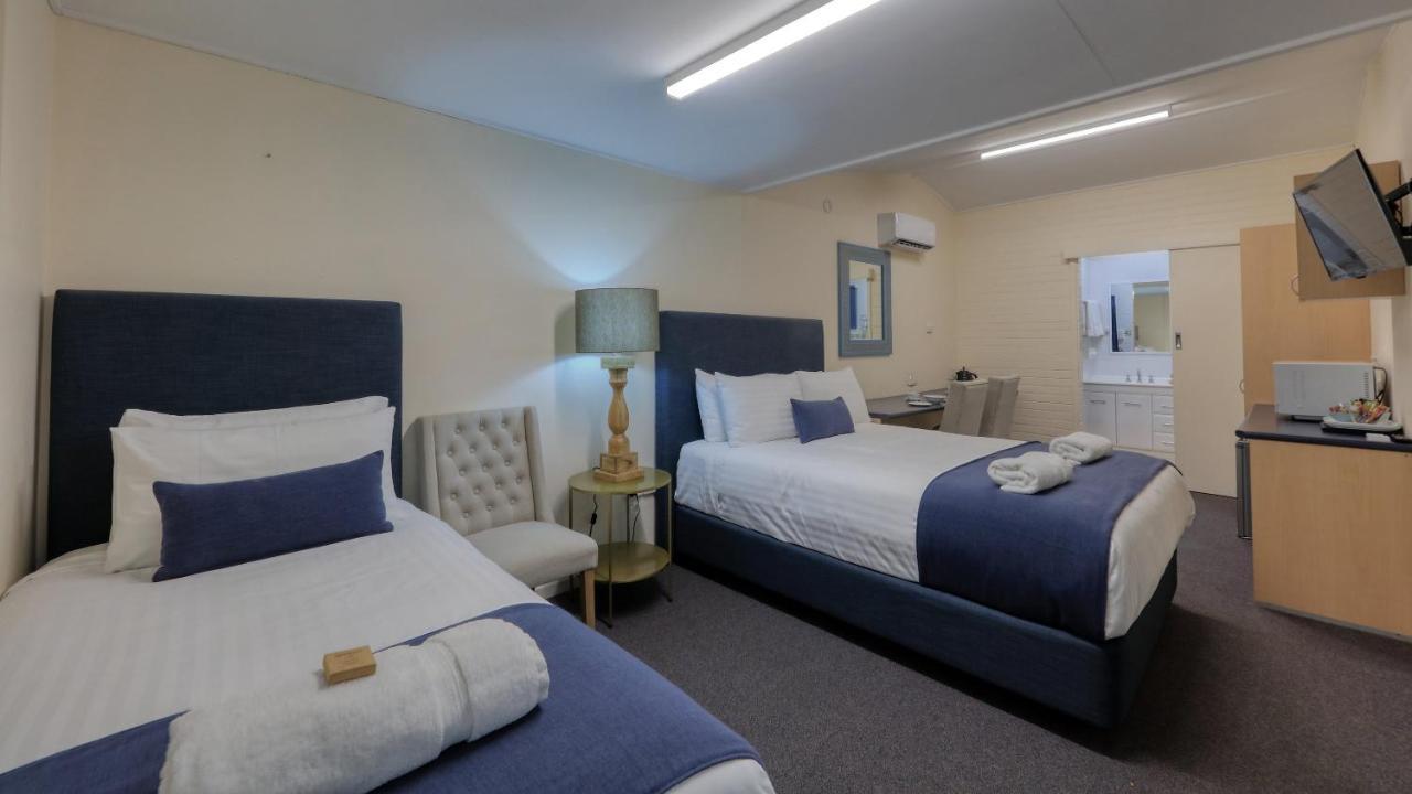 Border Motel Гундивинди Экстерьер фото