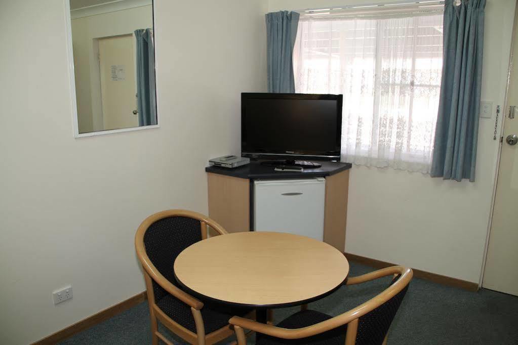 Border Motel Гундивинди Экстерьер фото